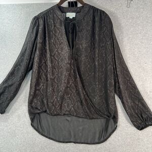 Veronica M Women shimmer  snake print Long Sleeve Blouse top M